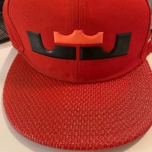 5 for $25 - Men’s Vintage SnapBack/Adjustable Hats